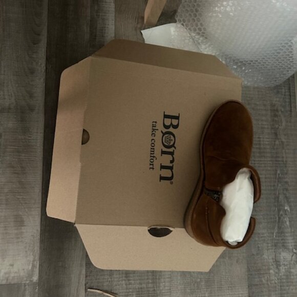 Born Viv Wedge Boot - Picture 2 of 3